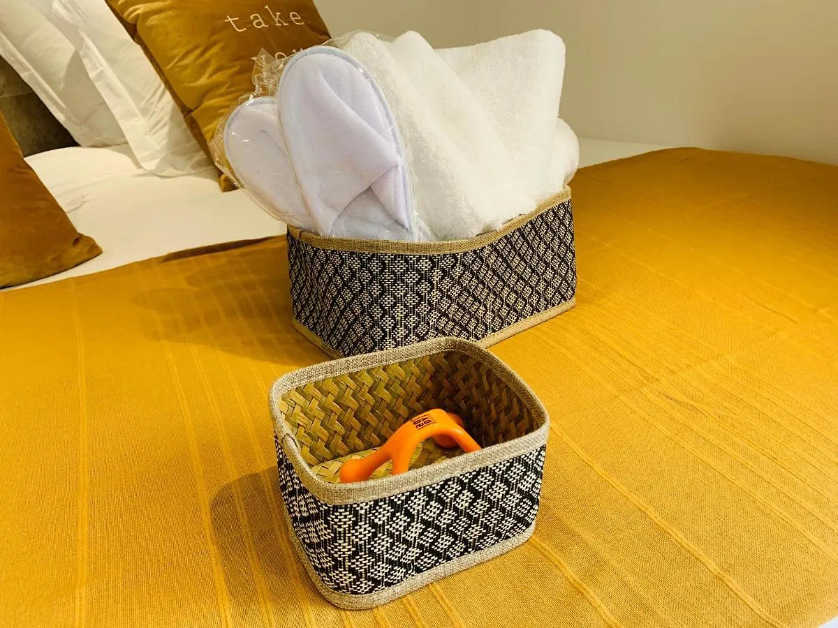 Duplex Bellevue SPA PRIVATIF Toit d'Aix Aix-en-Provence 0*,  France